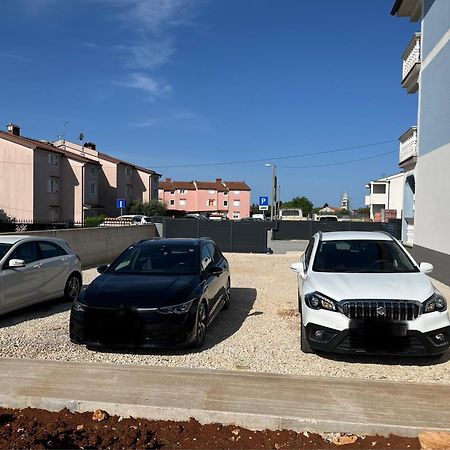 Apartments M&M Terzic Poreč Eksteriør bilde